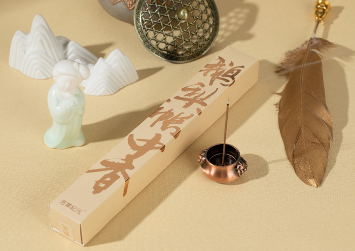 △鹅梨帐中香·线香→成分：沉香、檀香、龙脑、鹅梨等天然香料