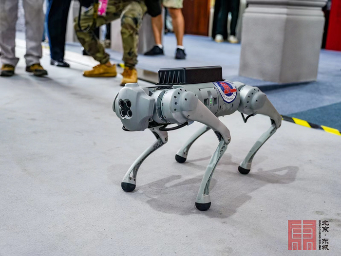 ▲多模态机器狗
