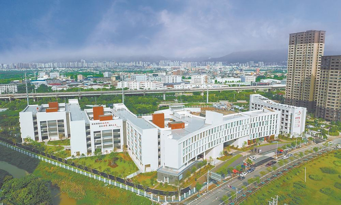 涵江区第四实验小学航拍图   黄震 摄