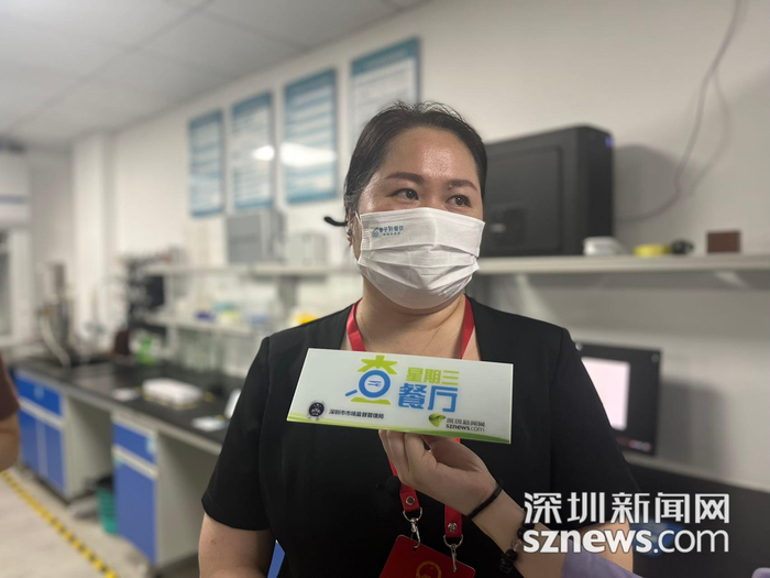 龙岗区人大代表薛明亮。