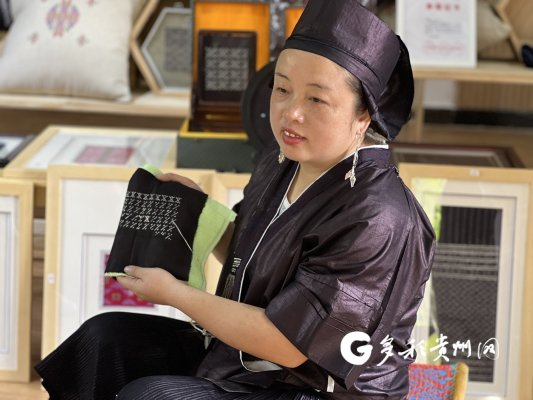 贵州省级非物质文化遗产传承人王亨石