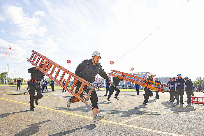 图片均为比赛现场。