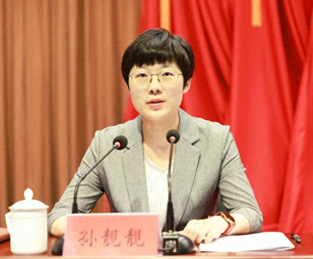 孙靓靓图片来自微信公众号“江苏姜堰”