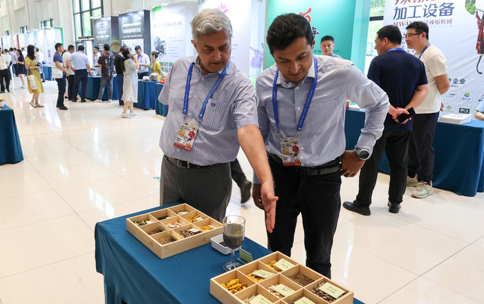 2023中国调料行业大会暨乐陵调味品产业发展高峰论坛现场。马志勇摄   