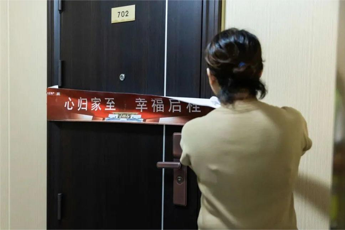 交付前精心准备。张占祥摄