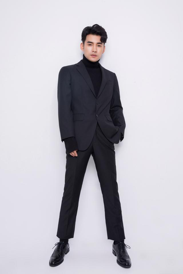 在表演的道路上，文松始终在尝试变化和不同。  受访者供图