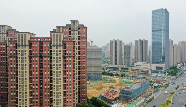 在业内人士看来，在全面取消限购、限售后，合肥楼市或将领先其他二线城市率先复苏回暖。图/IC photo