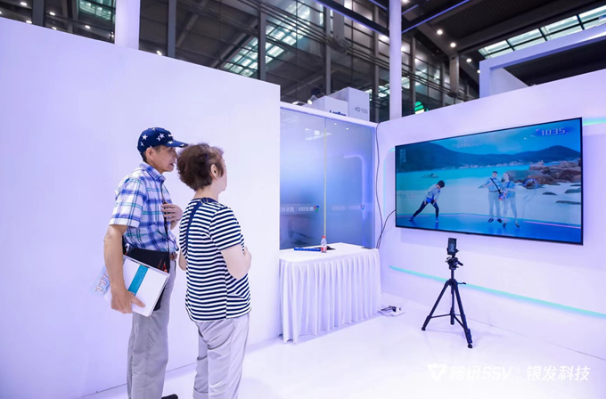 乐龄互动健身房。