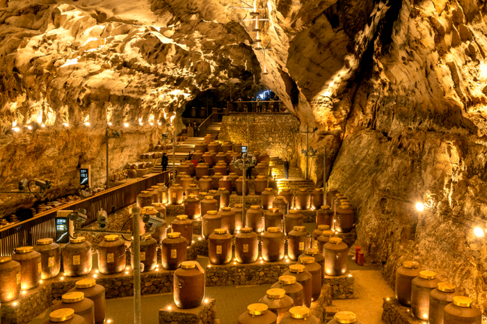 郎酒天然储酒溶洞受访者供图