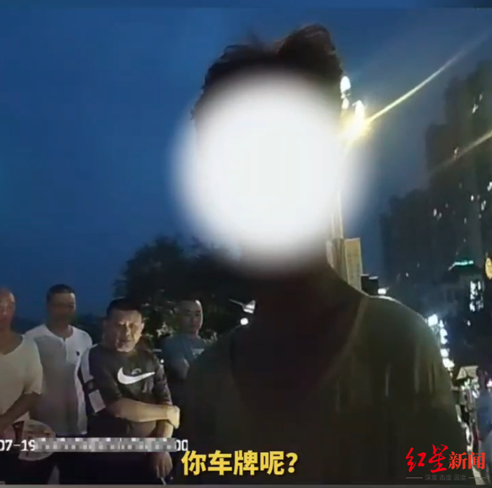 ▲小朱被交警挡获现场