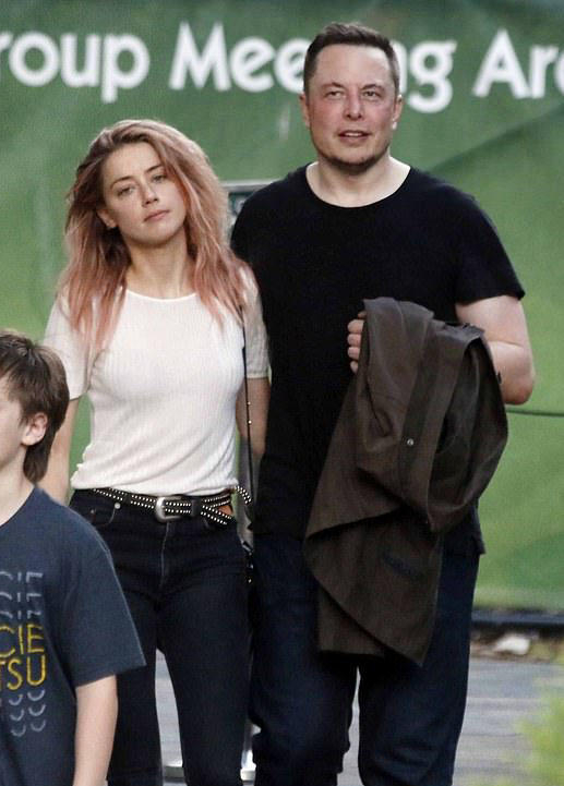 希尔德与马斯克