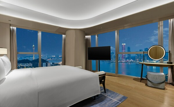 珠海希尔顿酒店-豪华海景套房