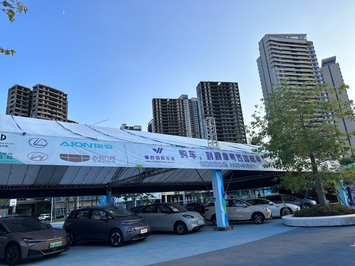 汽车文化嘉年华活动。