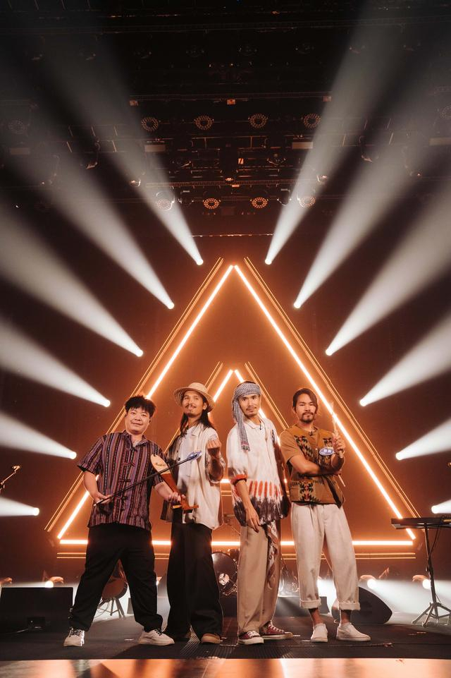 瓦依那2023年亮相《乐队的夏天3》，合作了诸多优秀音乐人。  受访者供图