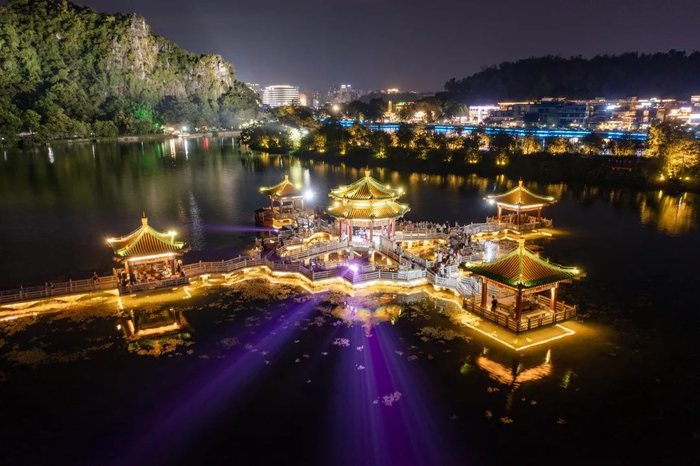 △七星岩景区活动。资料图 廖文奕 摄