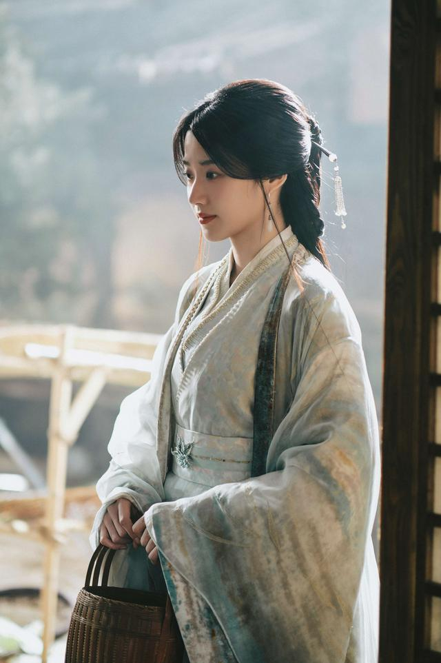 卢昱晓觉得上官浅是一个非常复杂但又十分简单的人。　　受访者供图