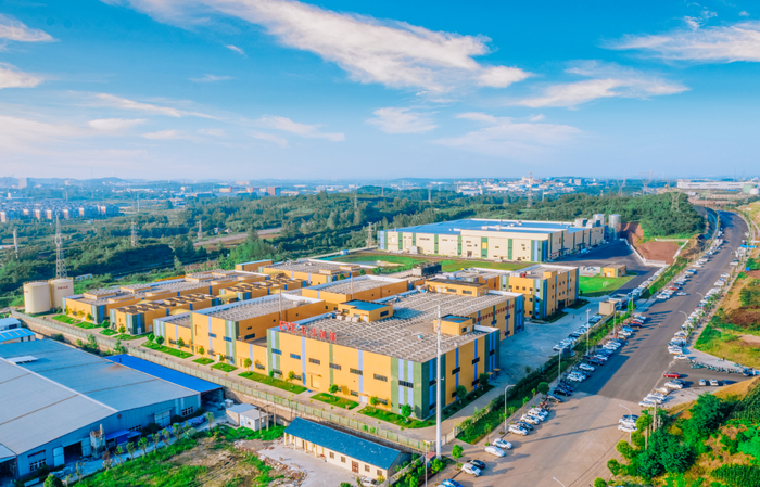 亿纬动力工厂 图片由市科技局、掇刀融媒体中心提供