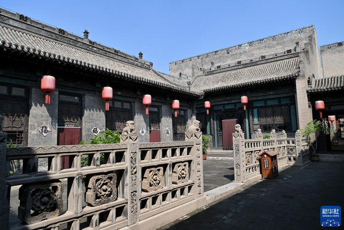 这是8月30日拍摄的山西祁县昭馀古城渠家大院一角。新华社记者 詹彦 摄