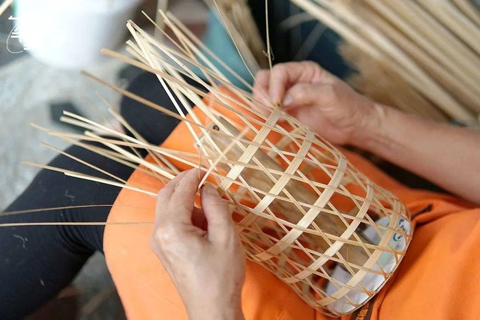 灯笼仔技艺非遗传承人——陈月桂