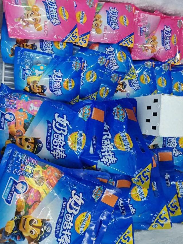 妙可蓝多奶酪棒