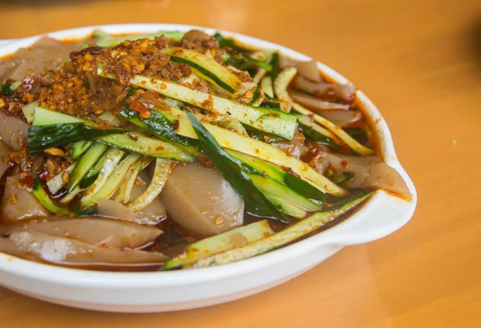 吃—橡子凉粉