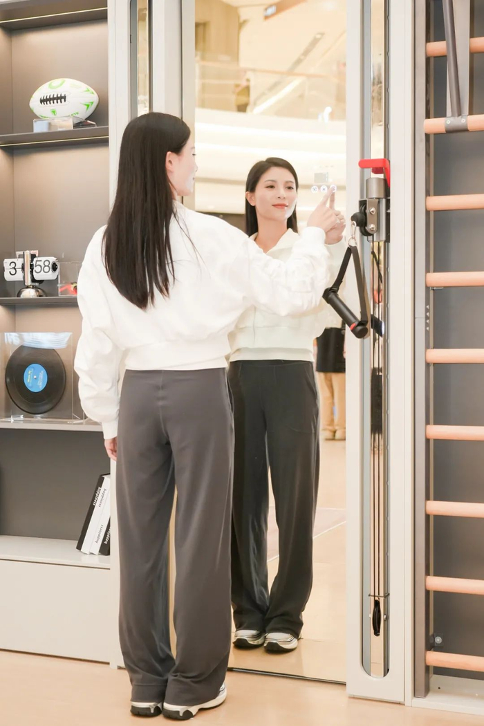 △奥运冠军 何姿