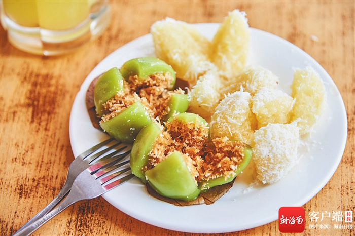 椰丝糯米卷。海南日报记者 袁琛 摄