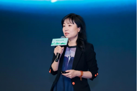 京东集团副总裁、京东超市洁护母婴业务部总经理牛英华发布扶持举措