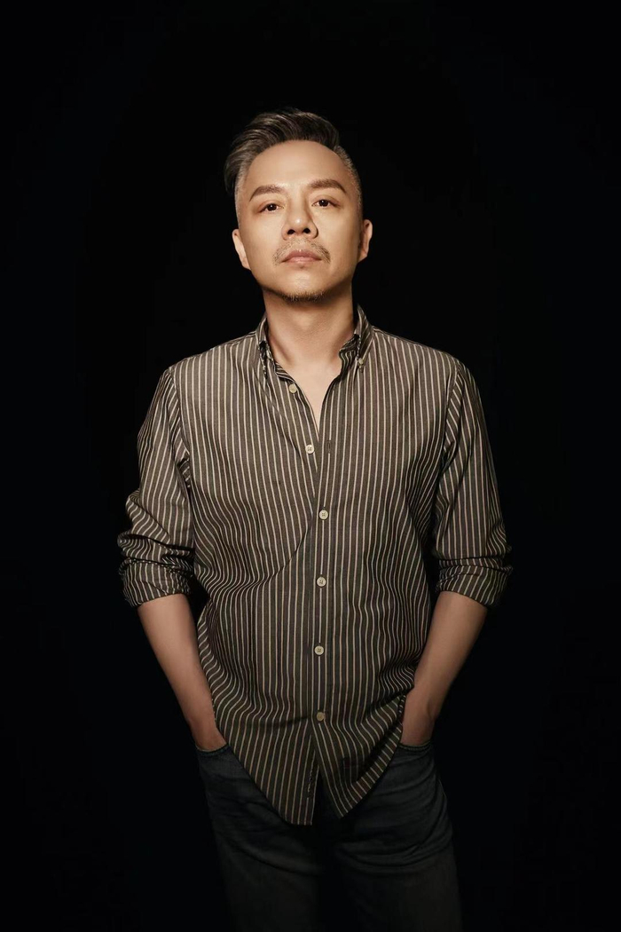 音乐总监李晓东