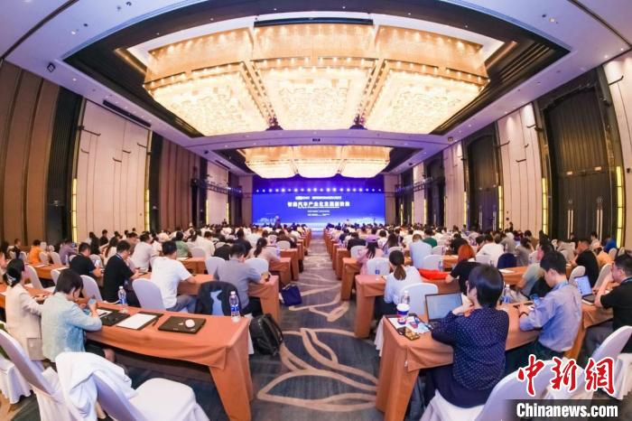 9月28日，第六届全球智能汽车产业大会在安徽省合肥市举行。图为活动现场。 合肥市委宣传部供图