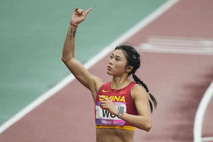 吴艳妮参加杭州亚运会100米栏预赛 图/视觉中国