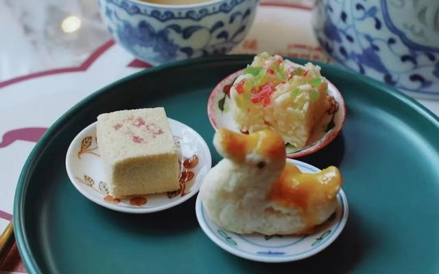 全聚德中轴食礼店小鸭酥下午茶。 社交平台截图