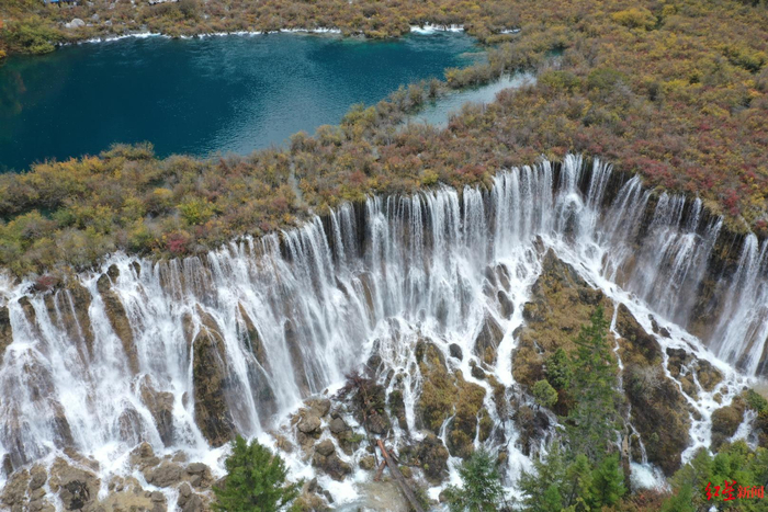 ▲九寨沟景区诺日朗瀑布 资料图片