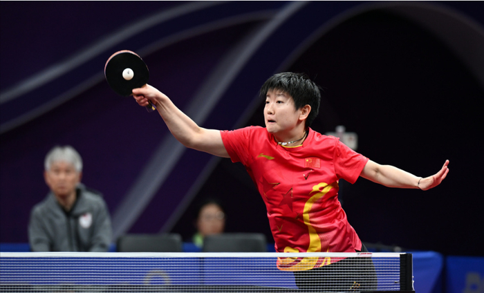 10月1日，孙颖莎以4:1战胜日本选手早田希娜，获得亚运会乒乓球女单金牌。河北日报记者耿辉摄
