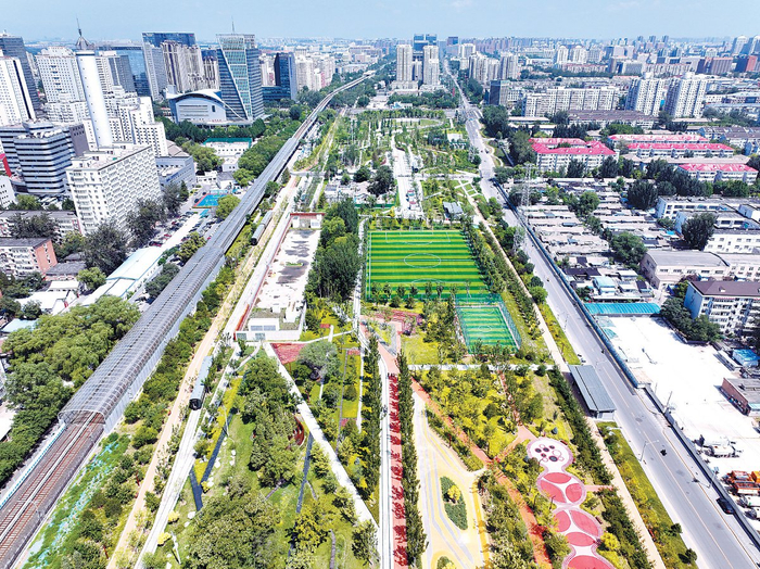 俯瞰京张铁路遗址公园。 市规自委海淀分局供图