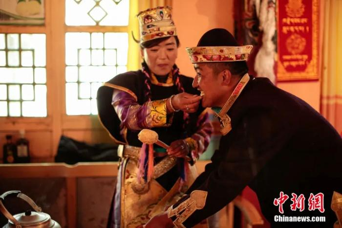 工布新年吃结达。西藏自治区旅发厅供图