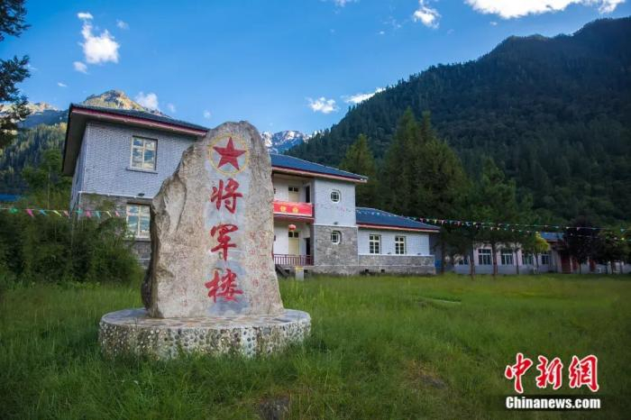 易贡将军楼。张静 摄