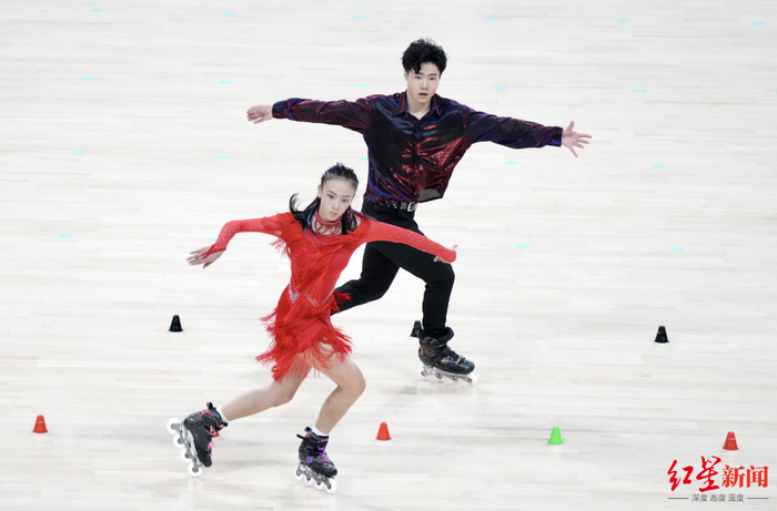 ▲中国组合张颢和朱思怡