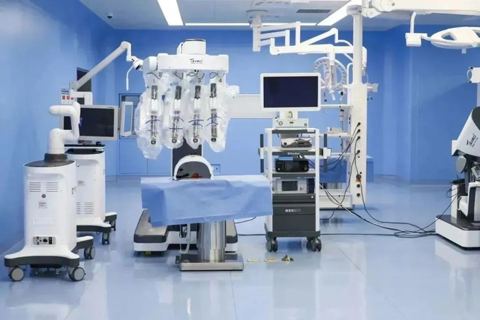 △现代化临床诊疗设备