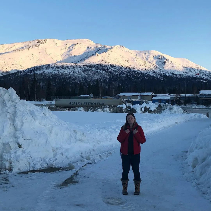 由乔伊拍摄的作者，图片来自乔伊 Instagram
