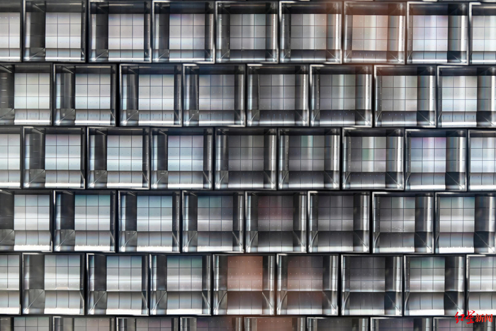 ▲广角切伦科夫望远镜阵列内部