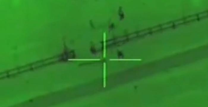 画面曝光！美媒：以军出动“阿帕奇”直升机打击哈马斯武装人员