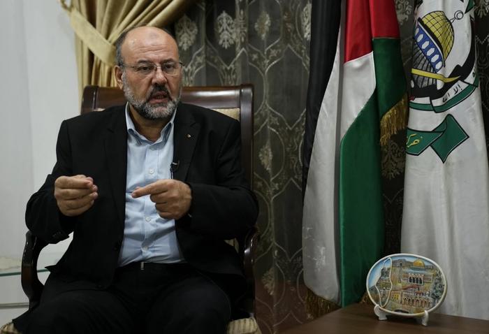 当地时间2023年10月9日，哈马斯高级官员巴拉克在贝鲁特接受采访 图自美联社