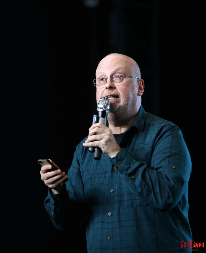 ▲罗伯特·索耶