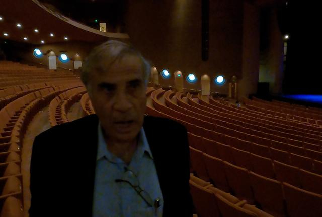 ▲罗伯特·祖布林接受红星新闻采访 