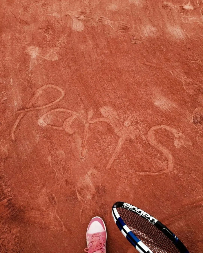  2015年法网赛后，朱琳用这张图激励自己。图源微博