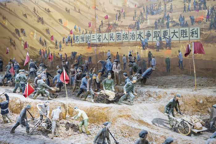 汴河博物馆内展示的新汴河开挖场景 崔吉沛/摄
