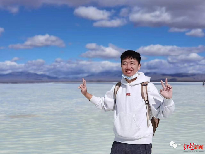 七月新番生前照片 图源七月新番个人账号文章《请记住我|网络作家七月新番》