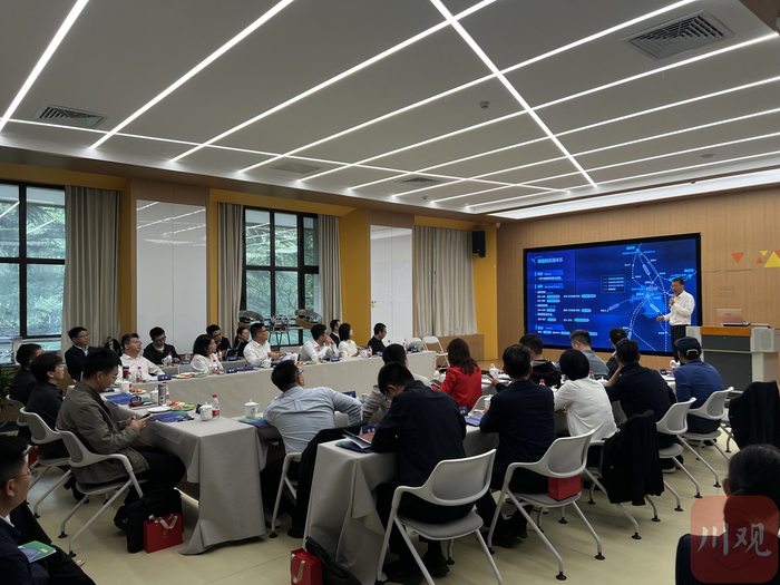 路演活动现场刘川摄