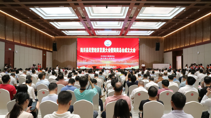 图为活动现场。